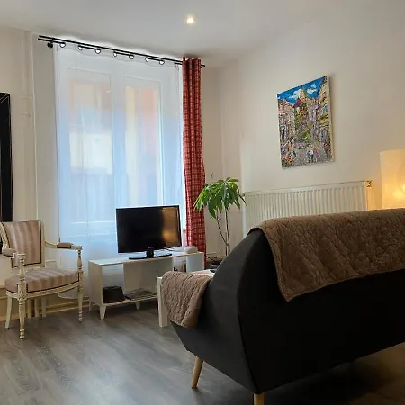 L'ours De - En Centre * Colmar